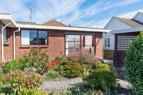 Photo of property in 16 Irvine Street, Mosgiel, 9024