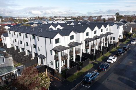 Photo of property in 2/3 Ayr Street, Riccarton, Christchurch, 8011