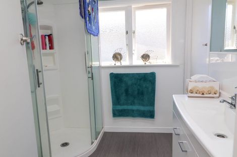 Photo of property in 202 Kuranui Street, Thames, 3500