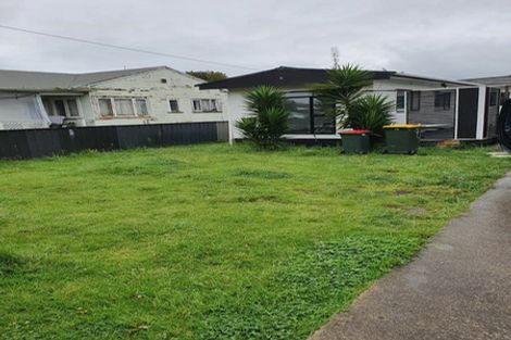 Photo of property in 5 Robertson Road, Favona, Auckland, 2024