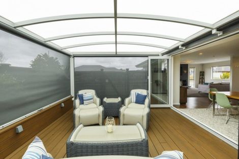 Photo of property in 23 Pegasus Place, Kelvin Grove, Palmerston North, 4414