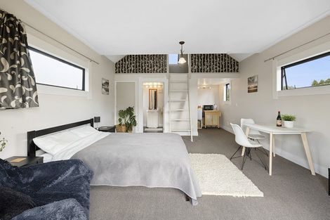 Photo of property in 376 Tukapa Street, Hurdon, New Plymouth, 4310