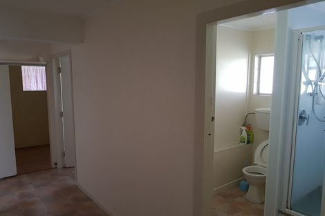 Photo of property in 4 Miro Street, Merrilands, New Plymouth, 4312