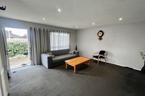 Photo of property in 5 Sarabande Avenue, Redwood, Christchurch, 8051