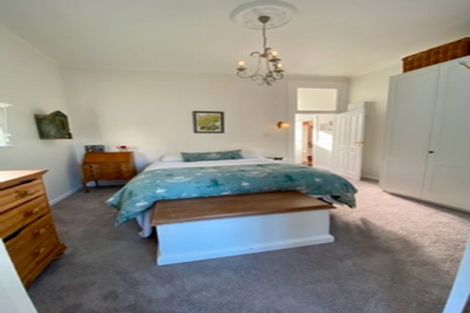 Photo of property in 49 Aurora Terrace, Kelburn, Wellington, 6012
