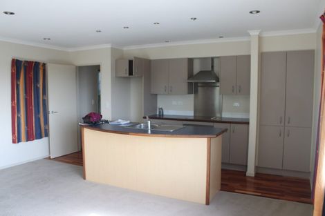 Photo of property in 96b Montgomery Avenue, Karori, Wellington, 6012