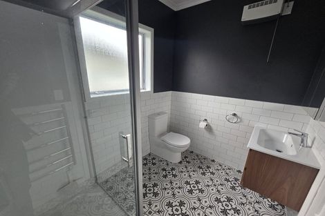 Photo of property in 10 Purser Grove, Fairfield, Lower Hutt, 5011