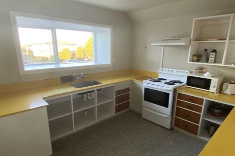 Photo of property in 2/17 Stoneyhurst Street, St Albans, Christchurch, 8014