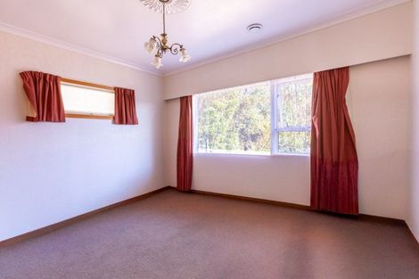 Photo of property in 18 Richardson Street, Woodville, 4920