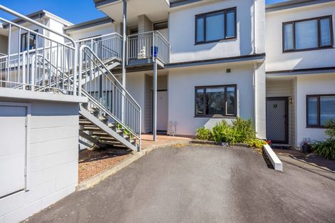 Photo of property in The Grange, 82/92 Bush Road, Albany, Auckland, 0632