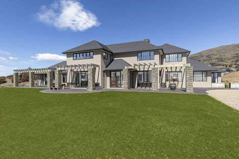 Photo of property in 23 Miharo Lane, Queensberry, Cromwell, 9383