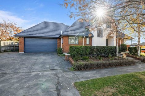Photo of property in 2 Cataluna Place, Hei Hei, Christchurch, 8042