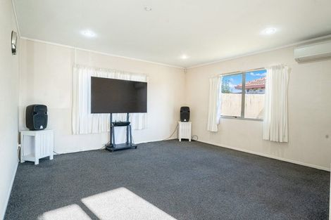 Photo of property in 4 Margarita Rise, Pukekohe, 2120