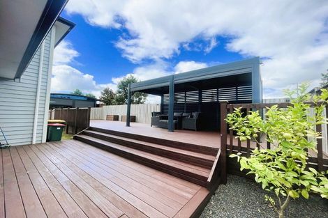 Photo of property in 10 Rauaruhe Road, Karaka, Papakura, 2113