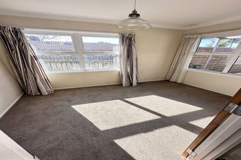 Photo of property in 5 Glenmore Road, Sunnyhills, Auckland, 2010