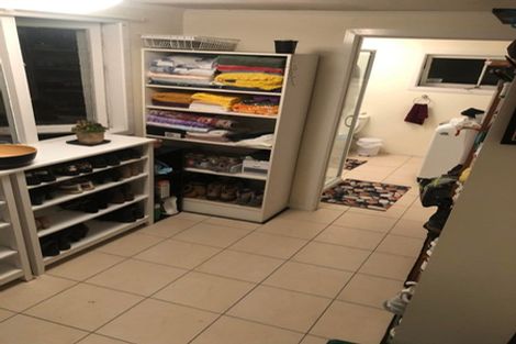 Photo of property in 15 Karamu Street, Te Atatu Peninsula, Auckland, 0610