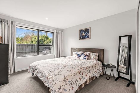 Photo of property in 2/49 Shannon Place, Belfast, Christchurch, 8051