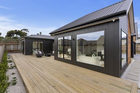 Photo of property in 25 Anehana Place, Stanmore Bay, 0932