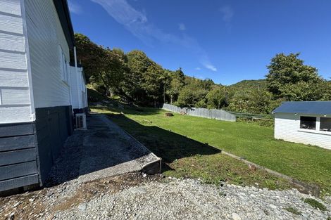 Photo of property in 26 Puketahi Street, Greymouth, 7805