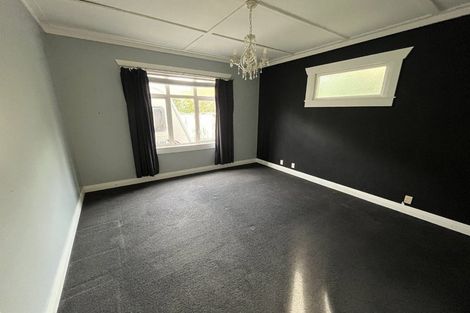 Photo of property in 8b Ngaio Street, Strandon, New Plymouth, 4312