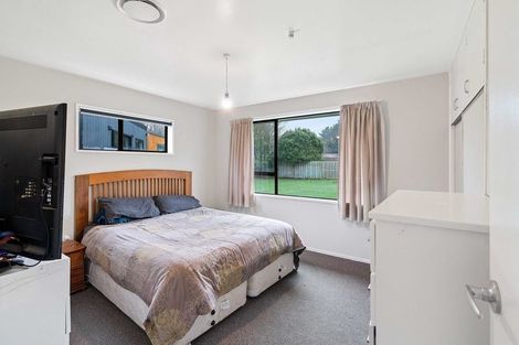 Photo of property in 16 Torlesse Crescent, Darfield, 7510