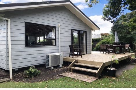 Photo of property in 12 Crampton Court, Orewa, 0931