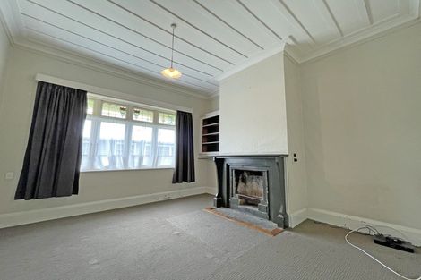 Photo of property in 10 Limbrick Street, Terrace End, Palmerston North, 4410