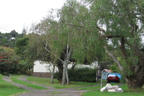 Photo of property in 24 Huruhuru Road, Massey, Auckland, 0614