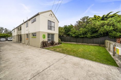 Photo of property in 34c Elizabeth Street, Moera, Lower Hutt, 5010
