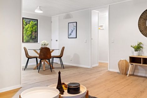 Photo of property in 1/28 Katrina Place, Massey, Auckland, 0614