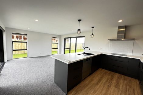 Photo of property in 4 Eileen Way, Rolleston, 7615