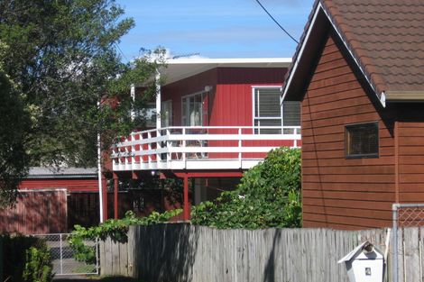 Photo of property in 4 Rewa Street, New Lynn, Auckland, 0600