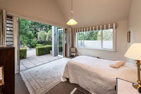Photo of property in 11 Kelliher Drive, Wanaka, 9305