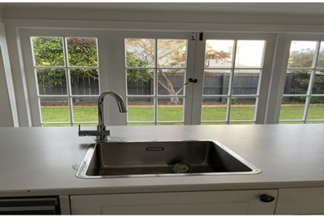 Photo of property in 72 William Street, Petone, Lower Hutt, 5012