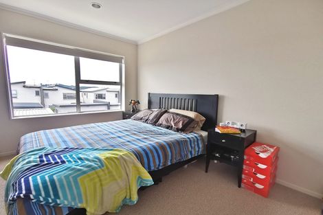 Photo of property in 106 Flat Bush School Road, Flat Bush, Auckland, 2019