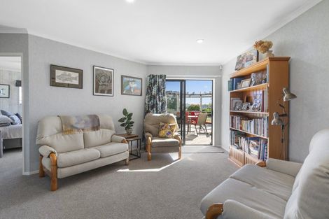 Photo of property in 63 Waipipi Wharf Road, Pollok, Waiuku, 2683