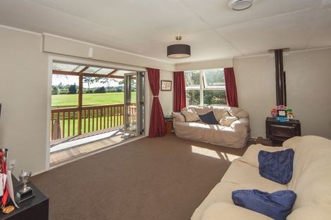 Photo of property in 41 Taipari Road, Te Atatu Peninsula, Auckland, 0610