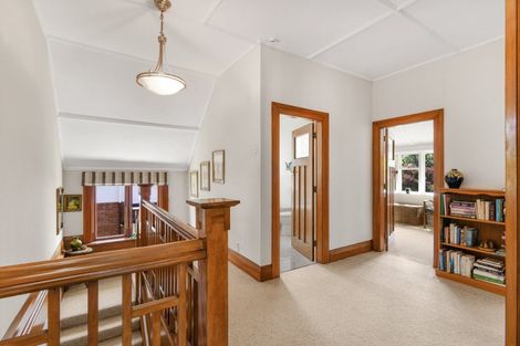 Photo of property in 24 Sandringham Street, Saint Clair, Dunedin, 9012
