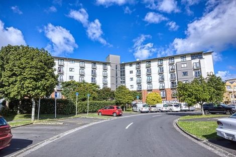 Photo of property in 4f/10 Crown Lynn Place, New Lynn, Auckland, 0600