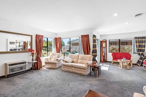 Photo of property in 67 Cedar Drive, Paraparaumu Beach, Paraparaumu, 5032