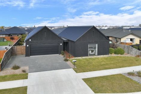 Photo of property in 46 Huntingdon Drive, Rangiora, 7400