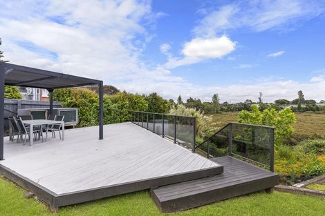 Photo of property in 28 Browns Avenue, Pakuranga, Auckland, 2010