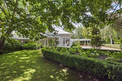 Photo of property in 49b Roland Road, Greenhithe, Auckland, 0632