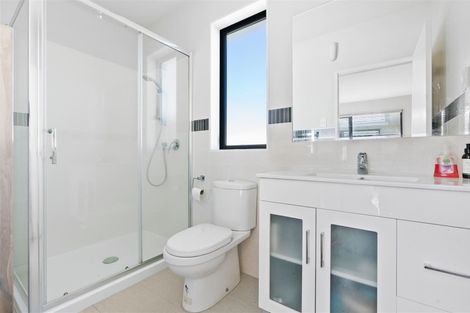 Photo of property in 23 Treestump Road, Takanini, 2112