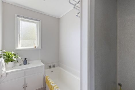 Photo of property in 75b Rata Street, Inglewood, 4330