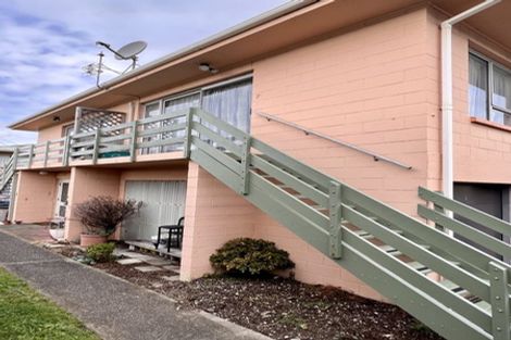 Photo of property in 154f7 Onepu Road, Lyall Bay, Wellington, 6022