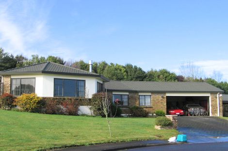 Photo of property in 31 Reynolds Drive, Glenview, Hamilton, 3206