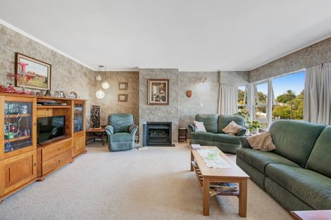 Photo of property in 7 Park Road, Glenfield, Auckland, 0629