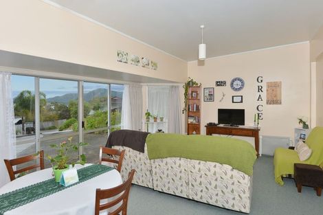 Photo of property in 8b Mountain Road, Morningside, Whangarei, 0110