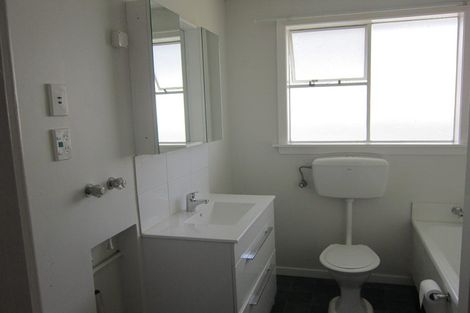 Photo of property in 2/22 Clare Road, St Albans, Christchurch, 8014